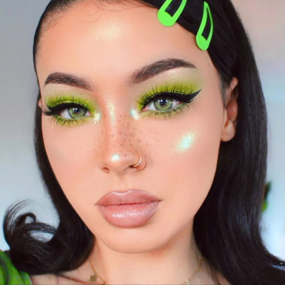 MAC Cosmetics Colour Excess Eyeliner GLEAM ON (CHARTREUSE/ LIME GREEN)